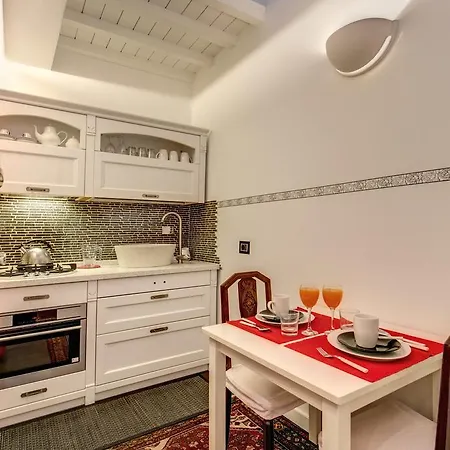 Appartamento Campo De' Fiori Stylish White *